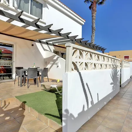 Residencia Lena شقة *