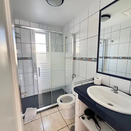 Apartamentos Lena *