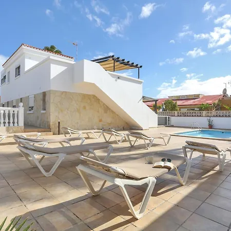 Apartamentos Lena