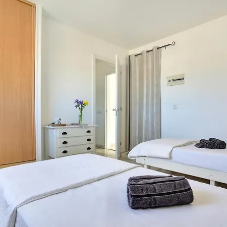 Apartamentos Lena