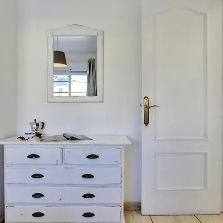 Residencia Lena Corralejo